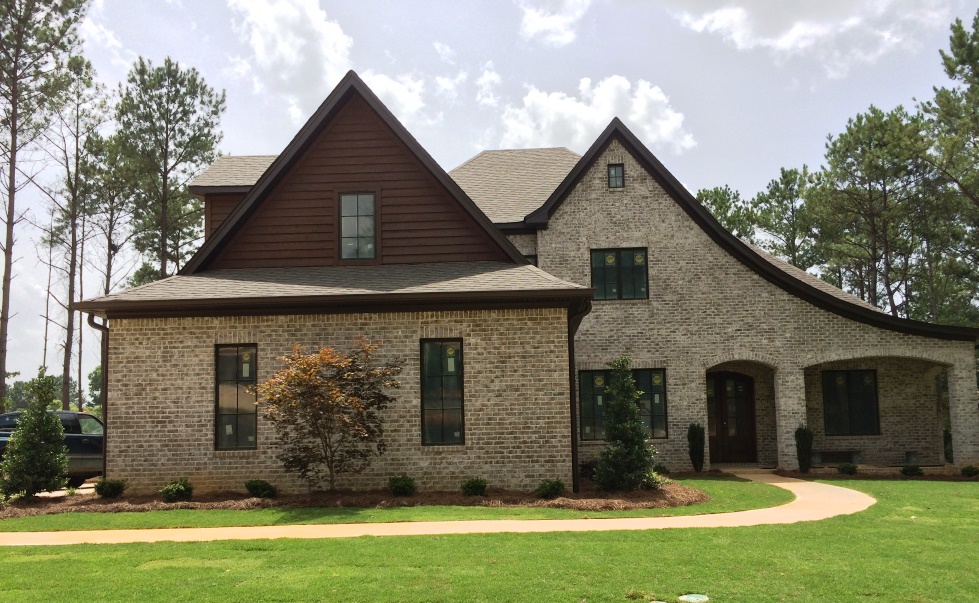 Move-in ready custom home in East Lake Estates